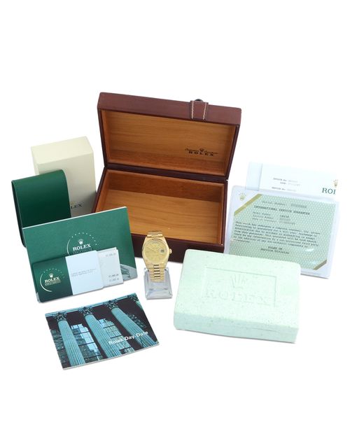 Rolex Day-Date 18038 Image 4